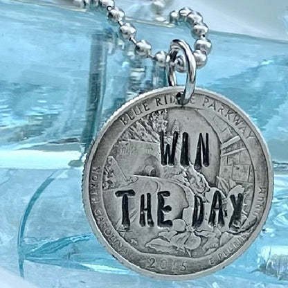 WIN THE DAY. Necklace